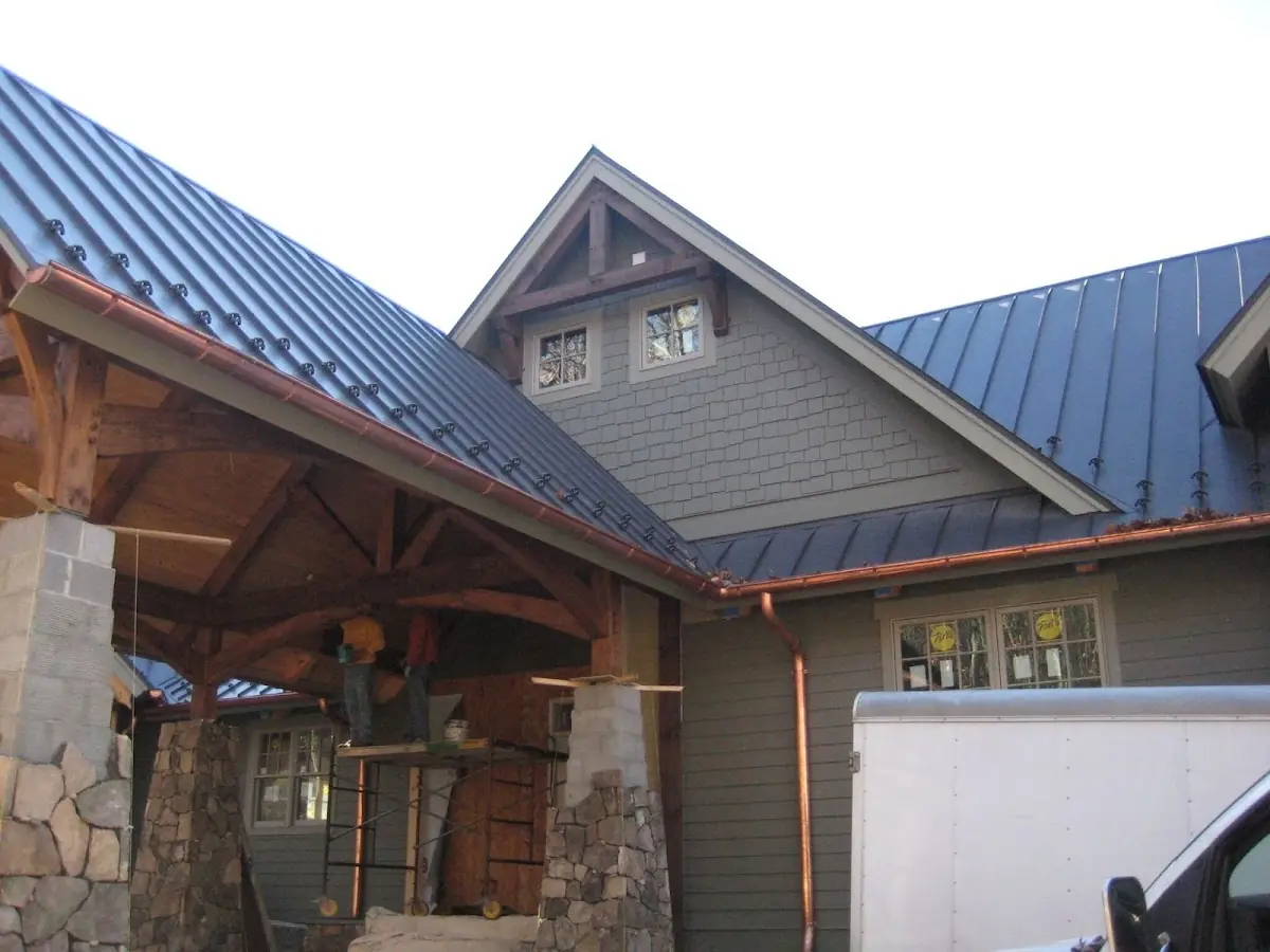 Craftsman Roofing team delivering quality roofing work in Sleepy Hollow